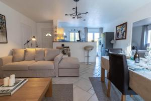 Villa climatisée, piscine privée chauffée, Fitness proche Cannes, Fréjus, St Raphael, Grasse