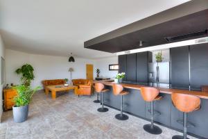 Villa contemporaine à Nice, vue mer La Dolce Vita