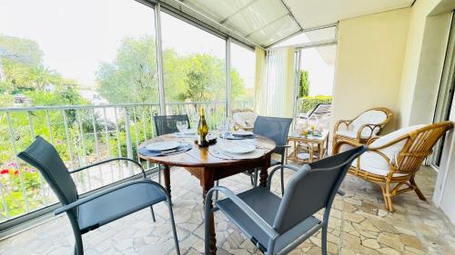 Villa conviviale et familiale proche du Port Santa