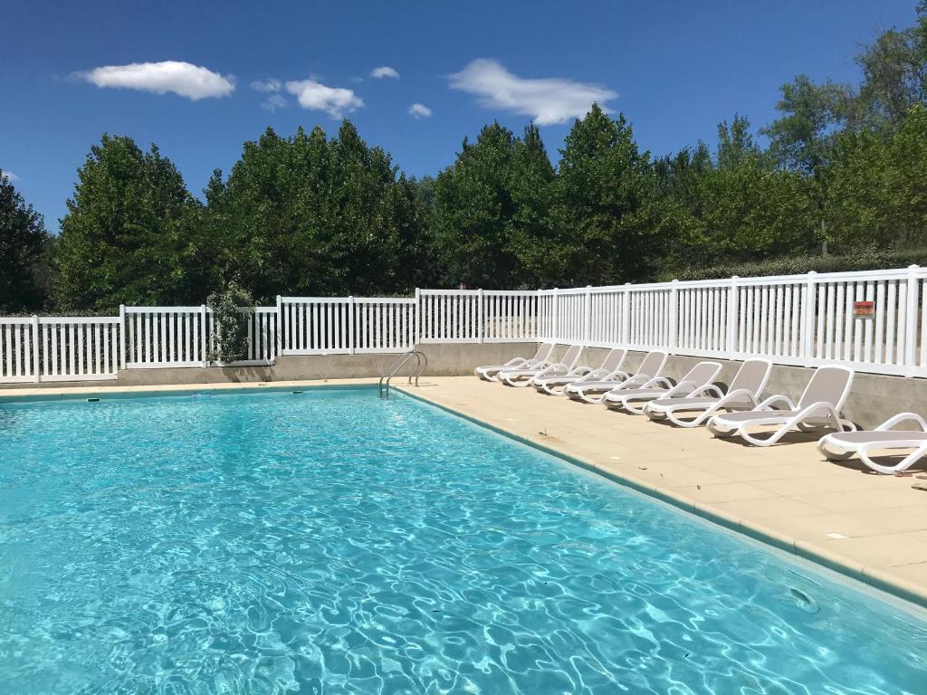 Villa Cordeiro - Heated Pool - Free wi-fi - Air Con 8200-410 Guia