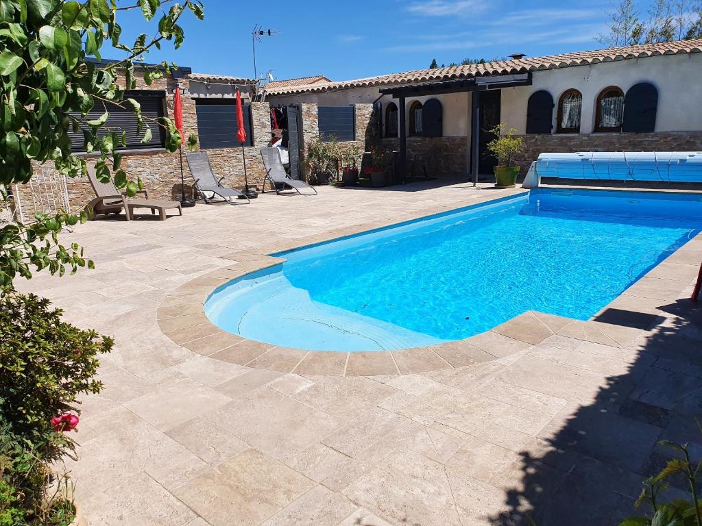 Villa d'une chambre avec piscine privee jardin clos et wifi a Canohes 17 Rue de la Couloumine, 66680 Canohès