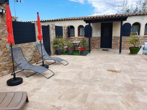Villa d'une chambre avec piscine privee jardin clos et wifi a Canohes