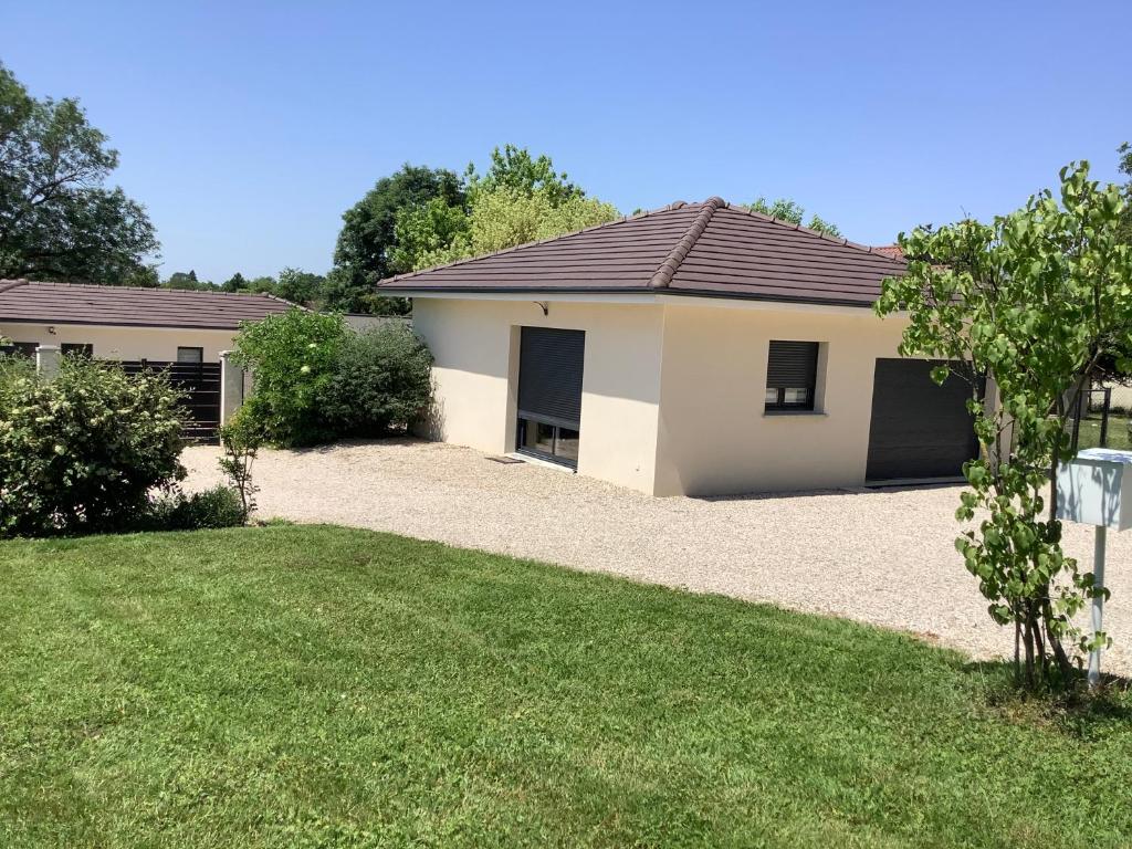 Villa d'une chambre avec piscine privee jardin clos et wifi a Villars
