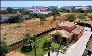 Villa Villa das Maçãs Estrada dos Brejos Casa das Maças, Cx. Postal 745Y 8200-317 Albufeira Algarve