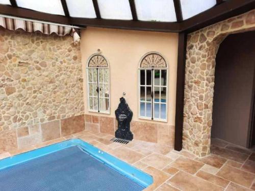Villa de 2 chambres avec piscine privee sauna et terrasse amenagee a Folleville