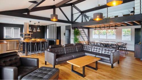 Villa de 200 m2 limite biarritz , quartier docks de la negresse