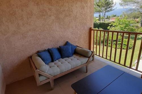 Villa de 277m² climatisée avec piscine chauffée à Fayence