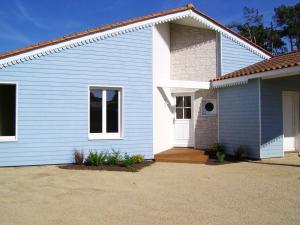 Villa Villa de 3 chambres avec piscine privee et jardin clos a Saint Hilaire de Riez a 1 km de la plage 11 bis impasse rue des loires 85270 Saint-Hilaire-de-Riez Pays de la Loire