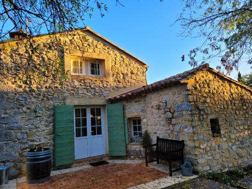 Villa de 3 chambres avec piscine privee jacuzzi et jardin clos a Lussana