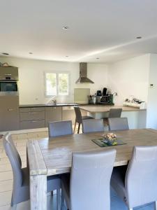 Villa de 3 chambres avec piscine privee jacuzzi et jardin clos a Porto Vecchio