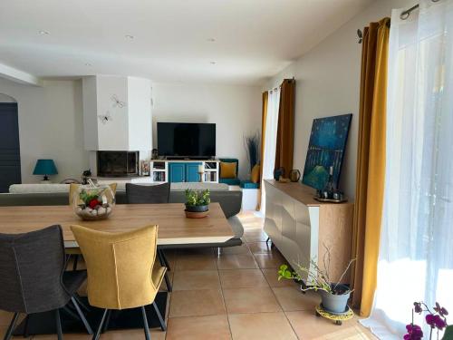Villa de 3 chambres avec piscine privee jardin clos et wifi a Fayence