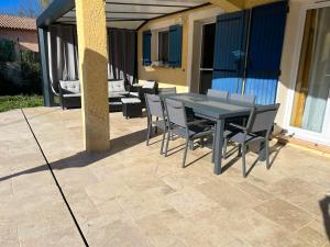 Villa de 3 chambres avec piscine privee jardin clos et wifi a Fayence