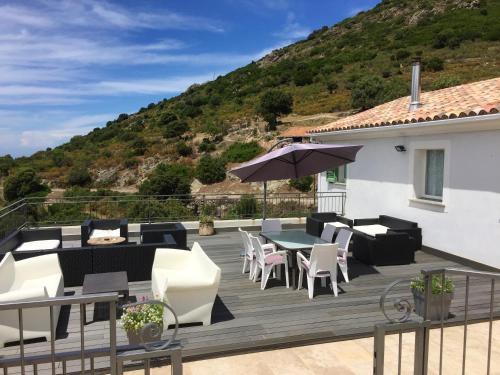Villa de 3 chambres avec piscine privee jardin clos et wifi a Pietralba