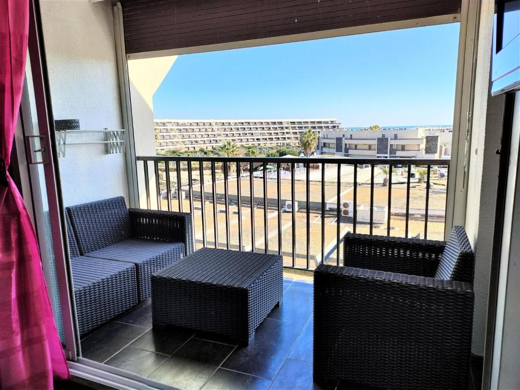 Villa de 3 chambres avec piscine privee sauna et jardin clos a Marigny 79360 Marigny
