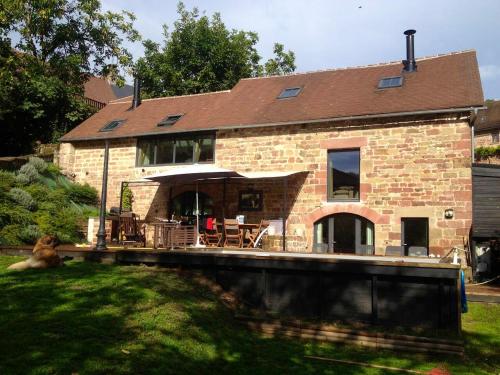 Villa de 3 chambres avec piscine privee terrasse et wifi a Noailhac