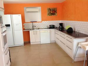 Villa de 4 chambres avec piscine privee jacuzzi et jardin clos a Saint Privat des Vieux