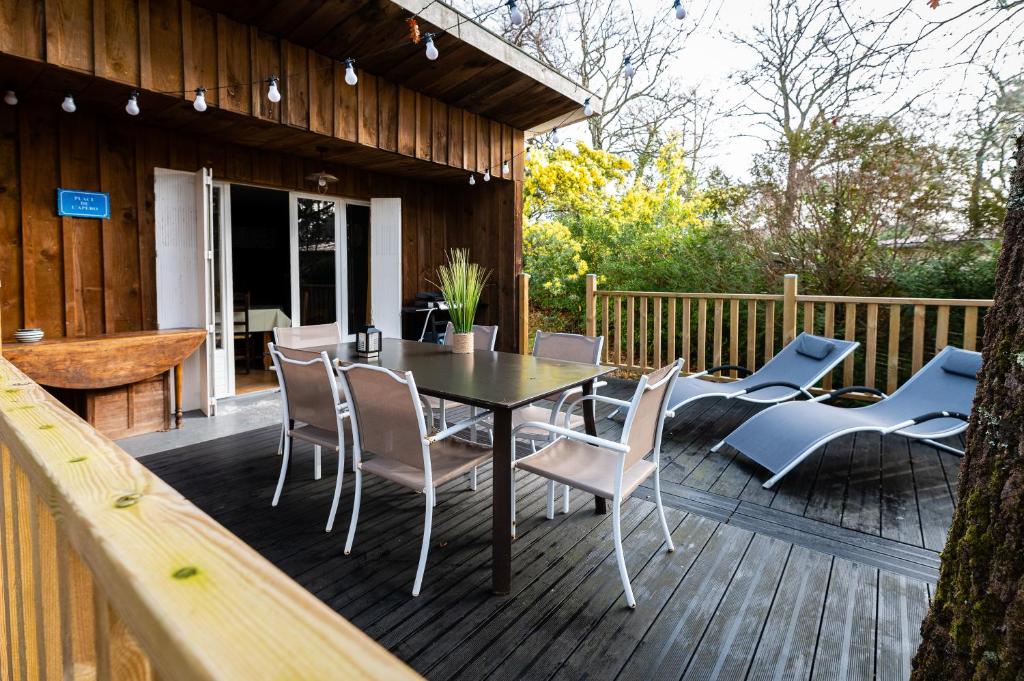 Villa de 4 chambres avec piscine privee jacuzzi et jardin clos a Saint Privat des Vieux