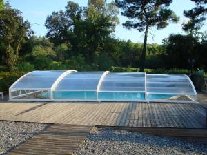 Villa de 4 chambres avec piscine privee jardin amenage et wifi a La Mole