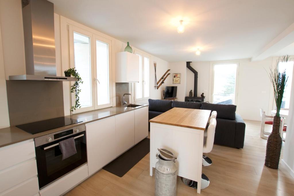 Villa de 4 chambres avec piscine privee jardin clos et wifi a Escource