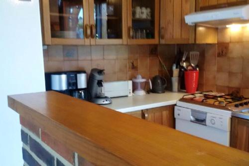 Villa de 4 chambres avec piscine privee jardin clos et wifi a Escource
