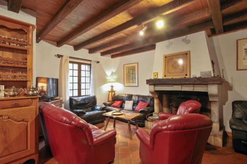 Villa de 4 chambres avec piscine privee jardin clos et wifi a Sousceyrac En Quercy