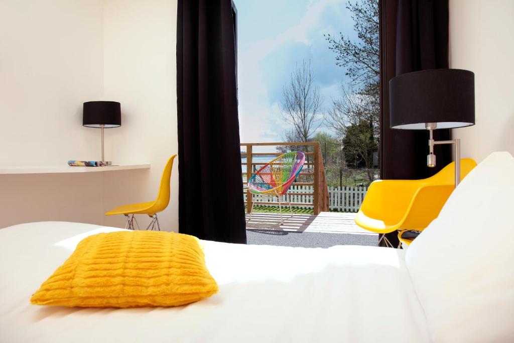 Villa de 4 chambres avec piscine privee terrasse amenagee et wifi a La Gaude a 8 km de la plage