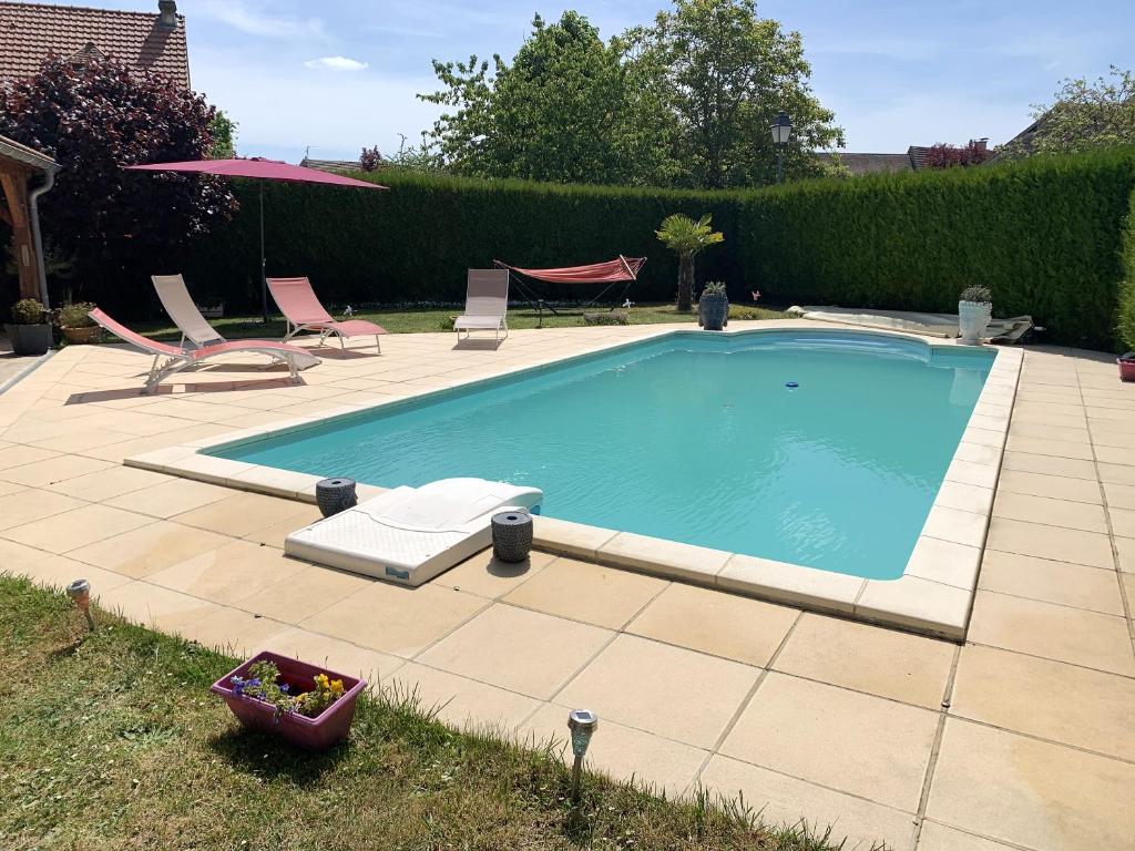 Villa de 4 chambres avec piscine privee terrasse amenagee et wifi a Omerville 1 La Fontaine Saint-Martin Île-de-France, Val-d'Oise, 95420 Omerville