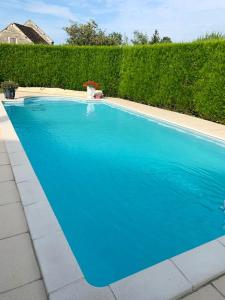 Villa Villa de 4 chambres avec piscine privee terrasse amenagee et wifi a Omerville 1 La Fontaine Saint-Martin Île-de-France, Val-d'Oise 95420 Omerville Île-de-France