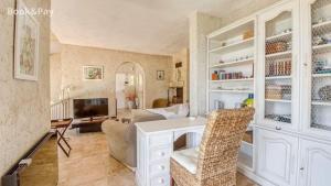 Villa de 4 chambres avec vue sur la mer piscine privee et jardin clos a Rayol Canadel sur Mer a 2 km de la plage