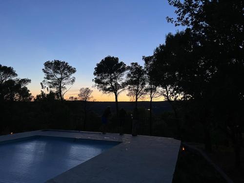 Villa de 5 chambres avec piscine privee jardin clos et wifi a Murs