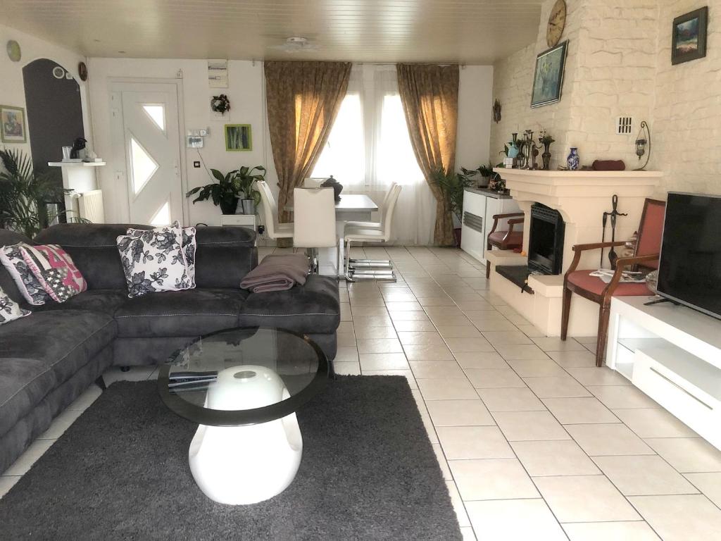 Villa Villa de 5 chambres avec piscine privee jardin clos et wifi a Saint Martin Longueau 10 Rue du Marais Hauts-de-France, Oise 60700 Saint-Martin-Longueau