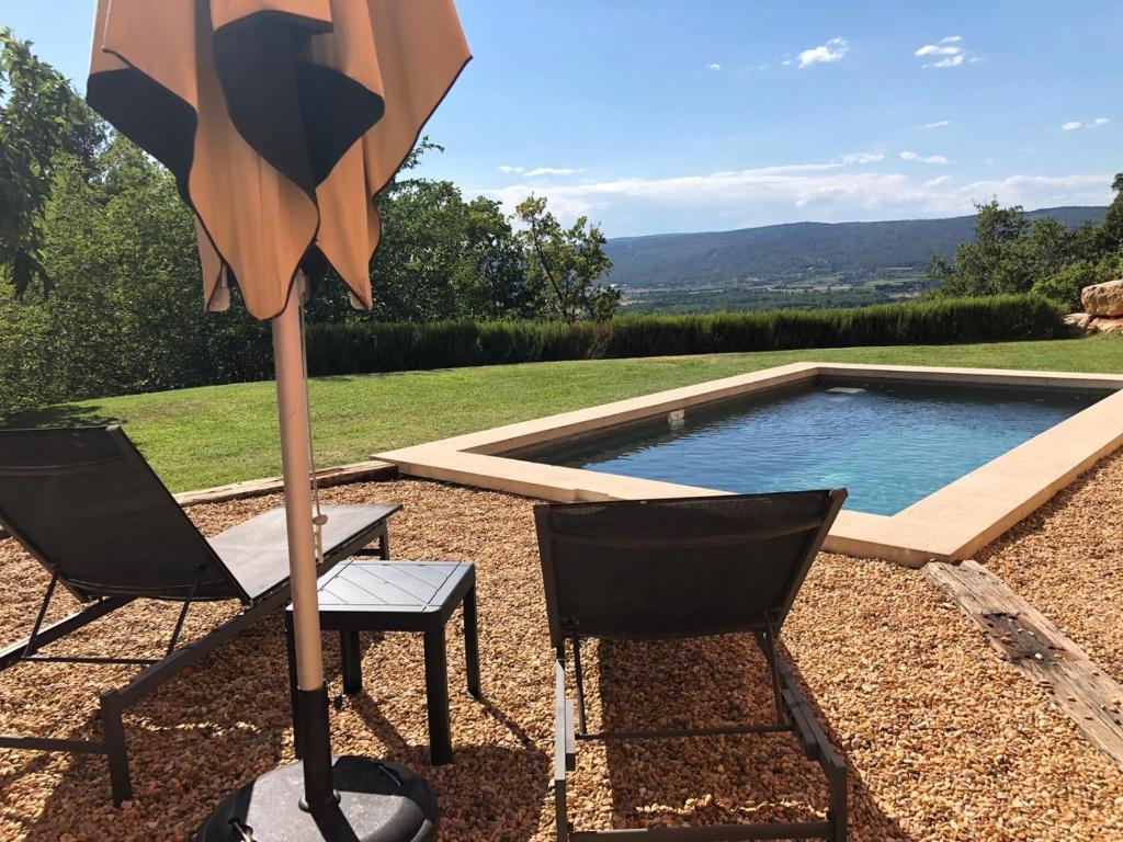 Villa de 5 chambres avec piscine privee jardin clos et wifi a Vieillevie 15120 Vieillevie