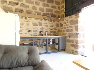 Villa de 5 chambres avec piscine privee sauna et jardin clos a Vars sur Roseix
