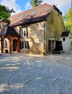 Villa de 6 chambres avec piscine interieure jardin amenage et wifi a Carlux