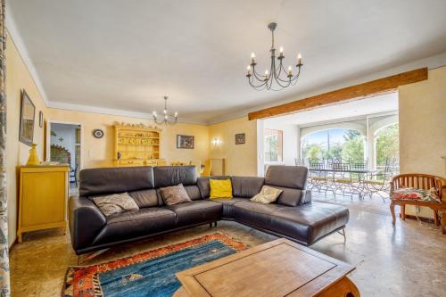 Villa de 6 chambres avec piscine privee jardin clos et wifi a Cournonterral