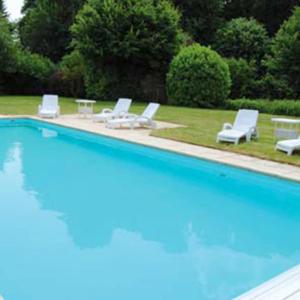 Villa Villa de 8 chambres avec piscine privee jardin amenage et wifi a La Quinte Château D'Eporcé 72550 La Quinte Pays de la Loire
