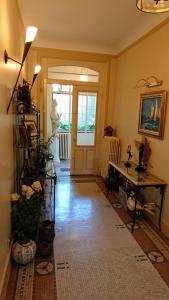Villa de caractère 8 à 16p, 350 m2 - 15 mn Paris, 10 mn Versailles