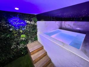 Villa de charme avec piscine chauffée, Jacuzzi et Sauna