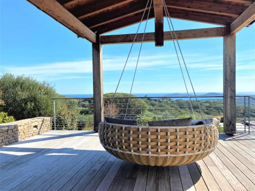 Villa de luxe vue mer et piscine