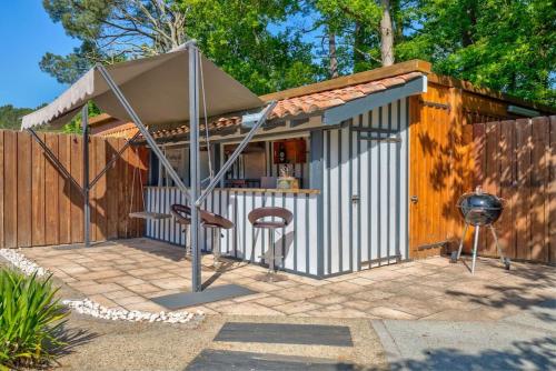 Villa des Albizzias- Piscine, jacuzzi & sauna