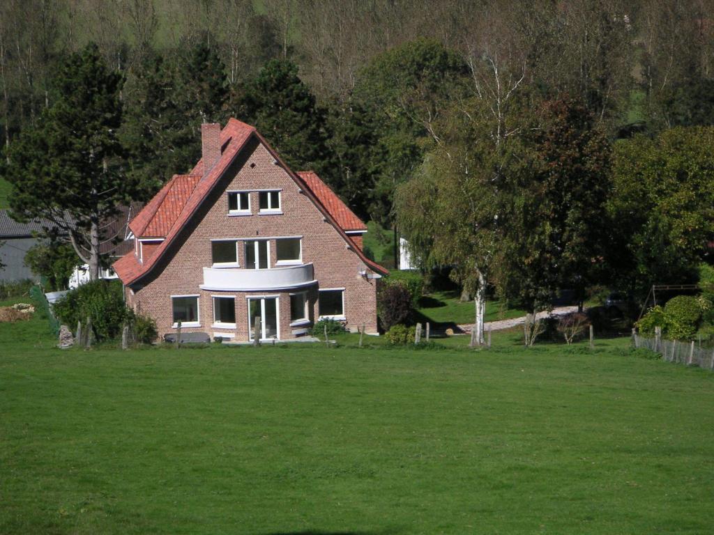 Villa des Groseilliers Spa Practice golf moutons 48 rue Principale, 62990 Loison-sur-Créquoise