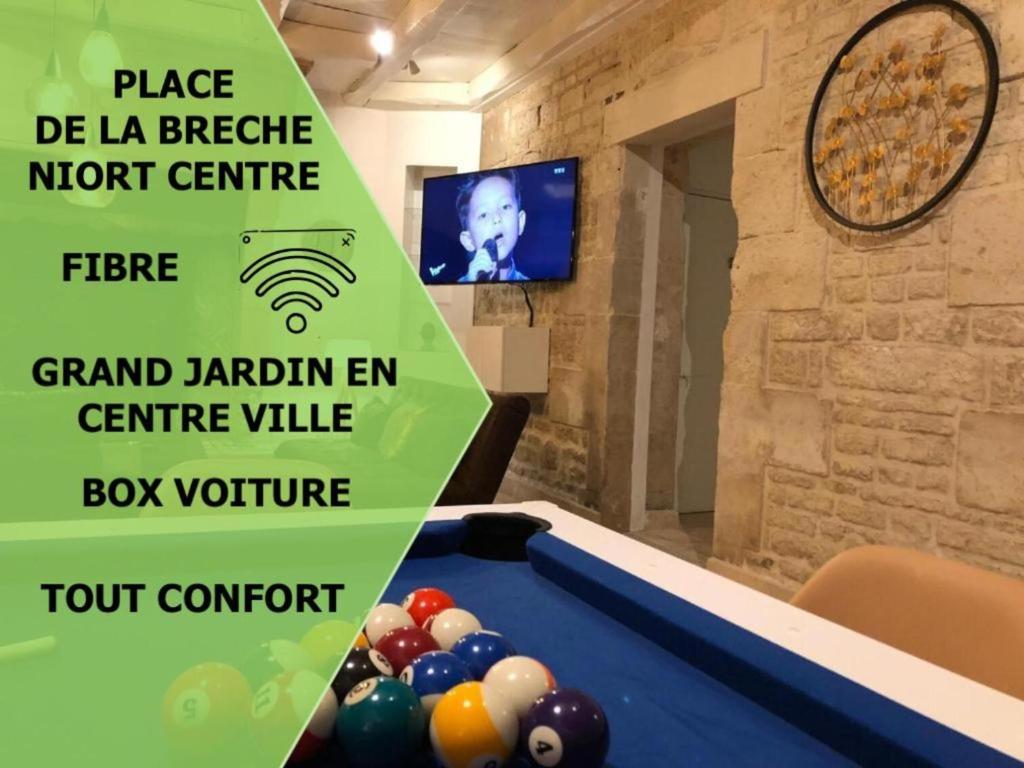 Villa Villa Donna jacuzzi jardin billard centre la Brèche 26 rue d alsace lorraine 79000 Niort