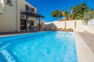 Villa Dorado