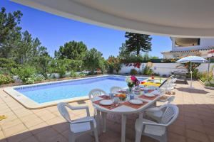 Villa Villa Elanor by Villa Plus  8200-318 Albufeira Algarve