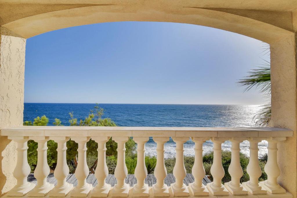 Villa Villa en bord de mer 9 Chemin du Rivage 13620 Carry-le-Rouet