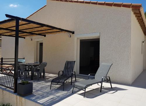 Villa entière de 145m² calme en petite Camargue
