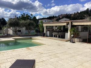 Villa entre mer et vignobles