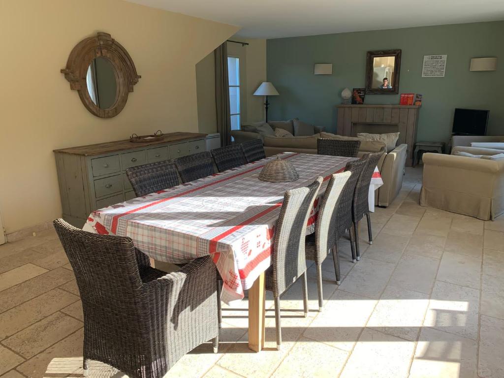 Villa Villa et piscine luxe 176 Avenue de Talairan 11220 Saint-Laurent-de-la-Cabrerisse