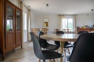 VILLA FAMILIALE avec PISCINE, VUE IMPRENABLE