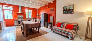 Villa familiale dans le centre village